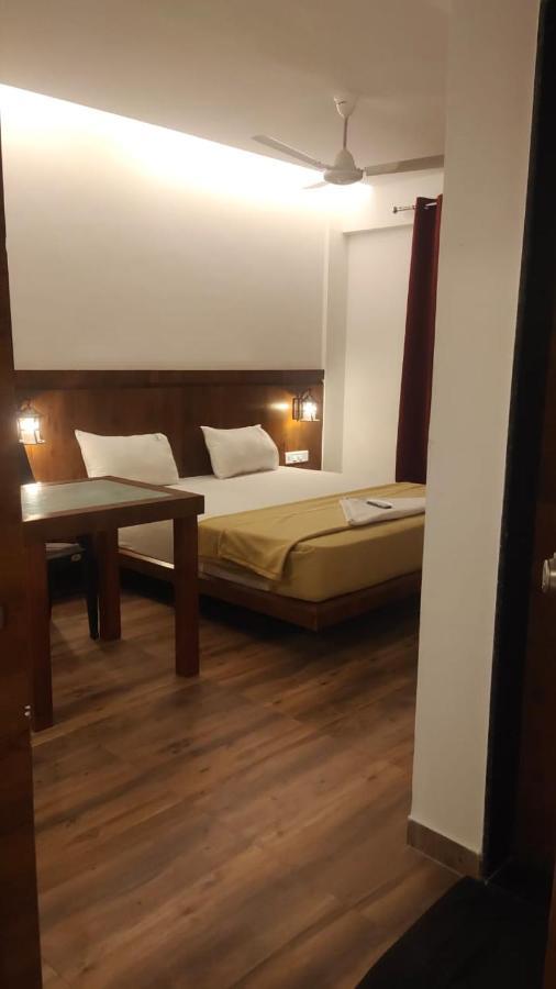 Hotel Anvisha Executive Mangvadi Extérieur photo