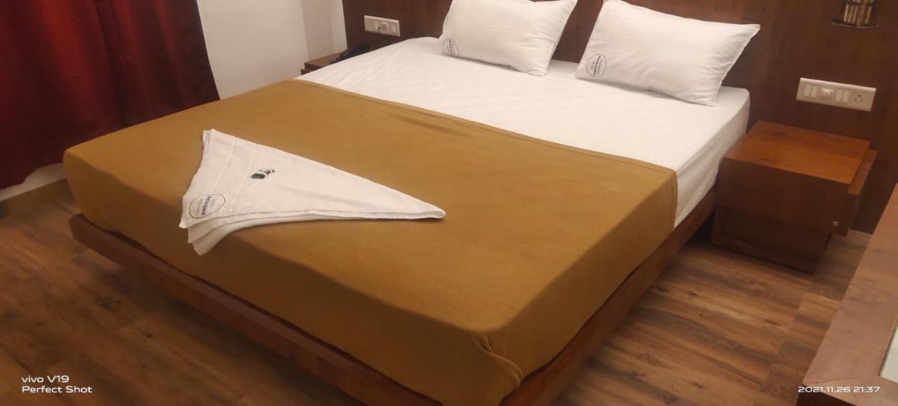 Hotel Anvisha Executive Mangvadi Extérieur photo